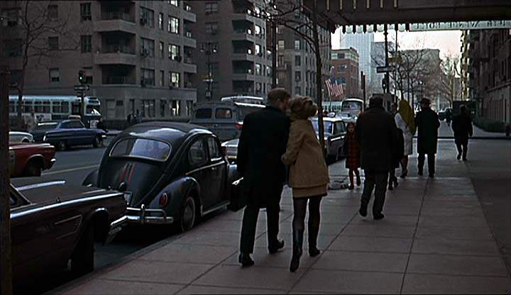 Volkswagen Sun-Roof Sedan