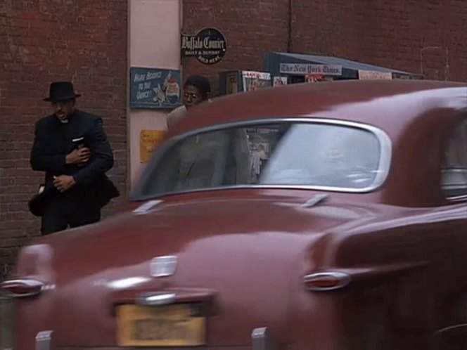 Ford Custom De Luxe