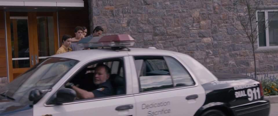 Ford Crown Victoria