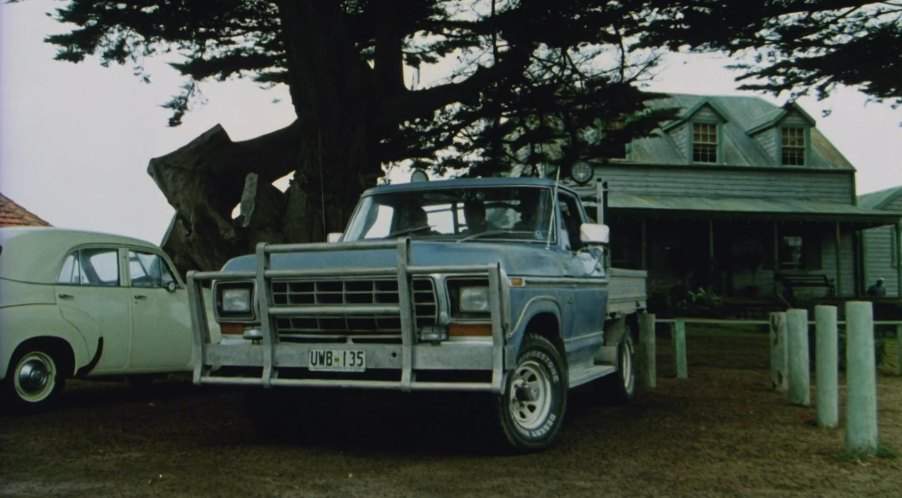Ford F-100