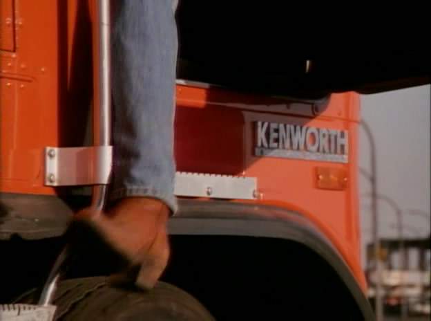 Kenworth K-100