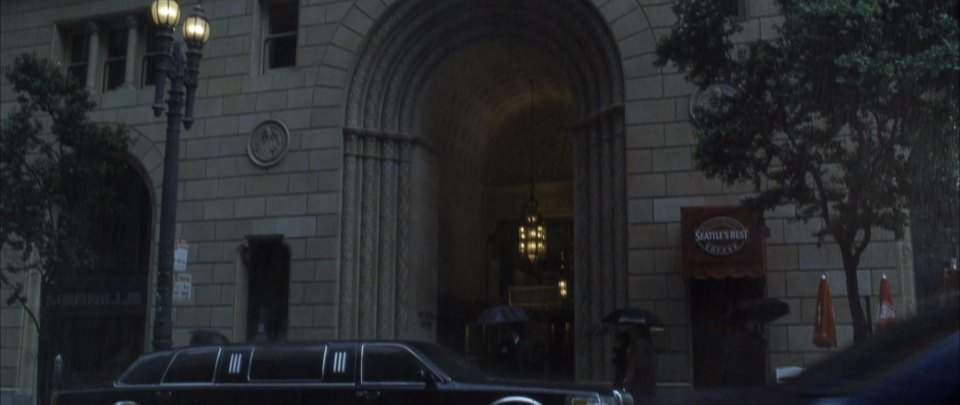 Lincoln Town Car Stretched Limousine