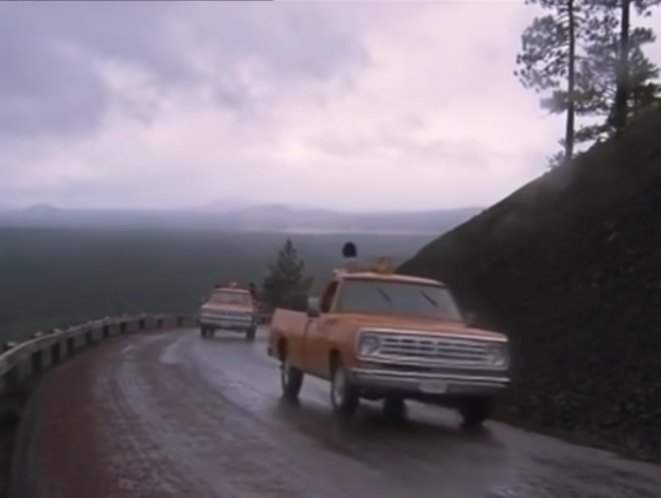 Dodge D-100