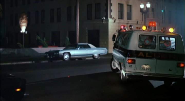 Cadillac Coupe DeVille