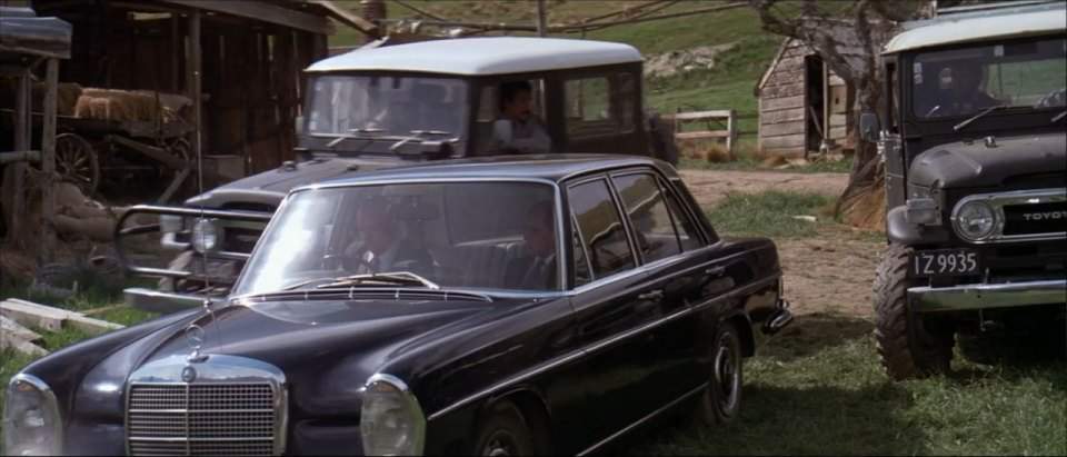 Mercedes-Benz 250 S