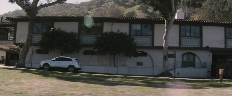 Cadillac SRX