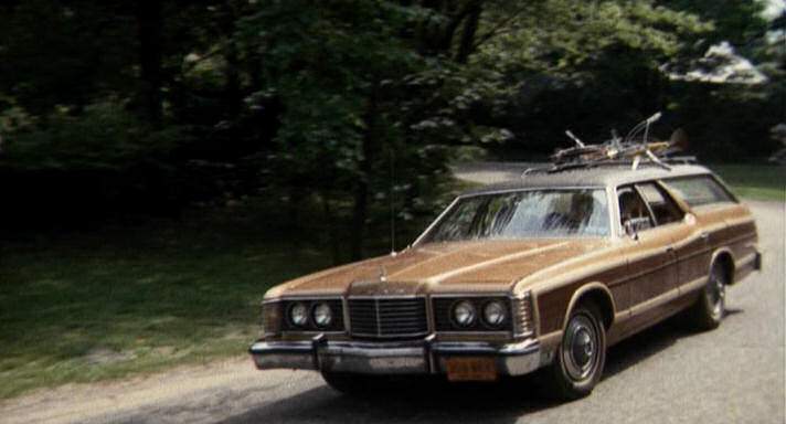 Ford LTD Country Squire