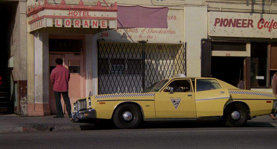 Dodge Monaco