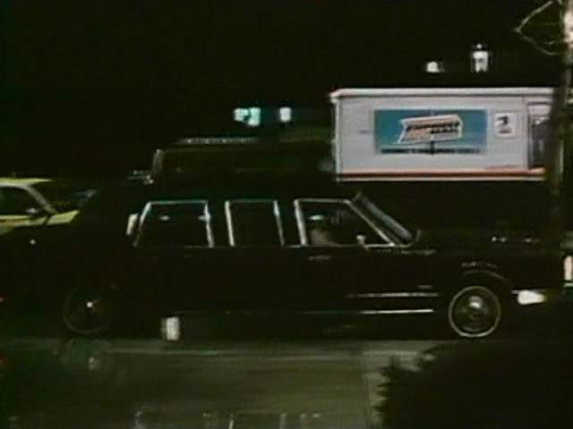 Lincoln Town Car Stretched Limousine