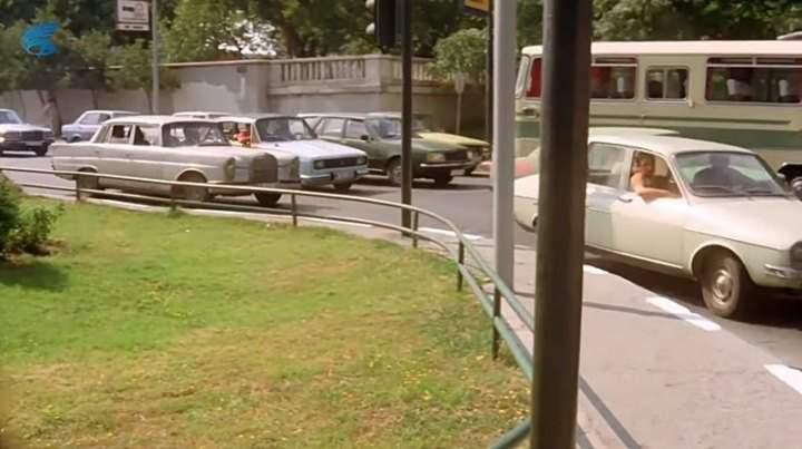 Renault 12