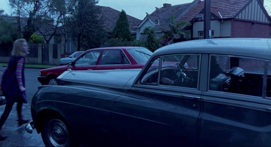 Holden Apollo