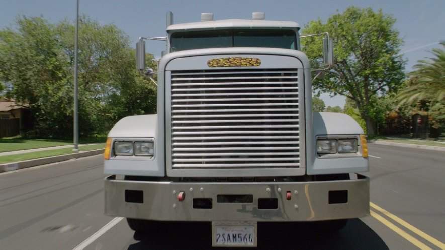 Freightliner FLD 120