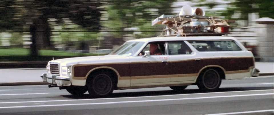 Ford LTD Country Squire