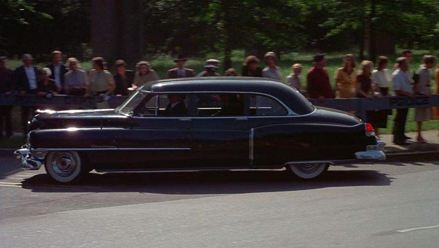 Cadillac Fleetwood 75