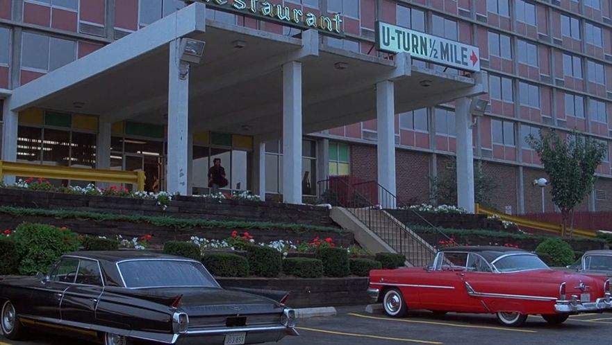 Cadillac Series 62