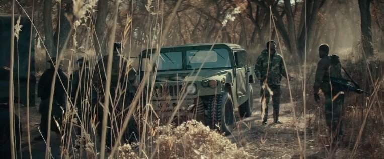 AM General HMMWV M1043