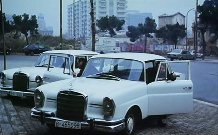 Mercedes-Benz 220 S