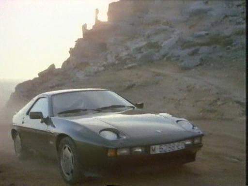 Porsche 928