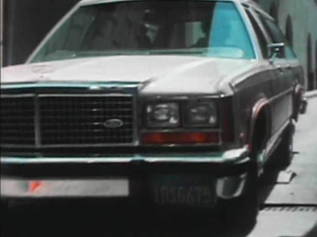 Ford LTD Country Squire