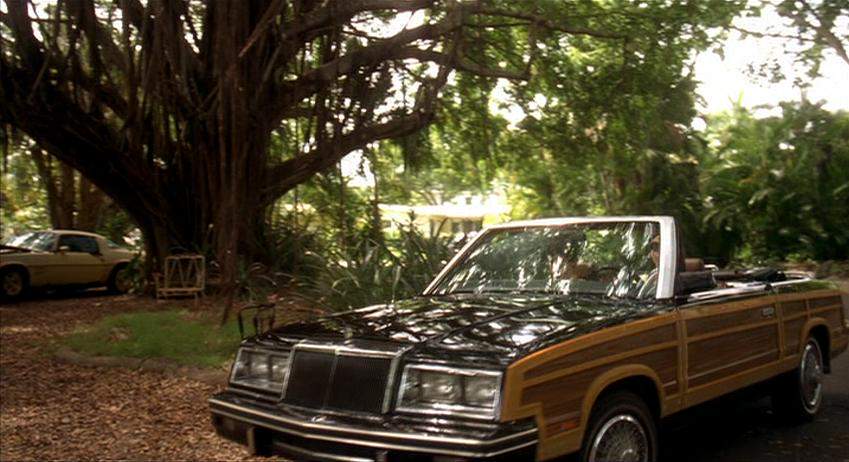 Chrysler LeBaron Town & Country Convertible