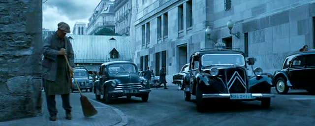 Renault 4CV
