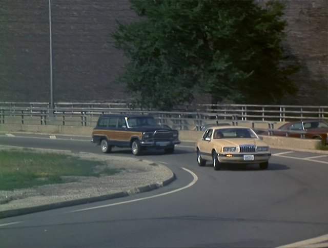 Jeep Grand Wagoneer