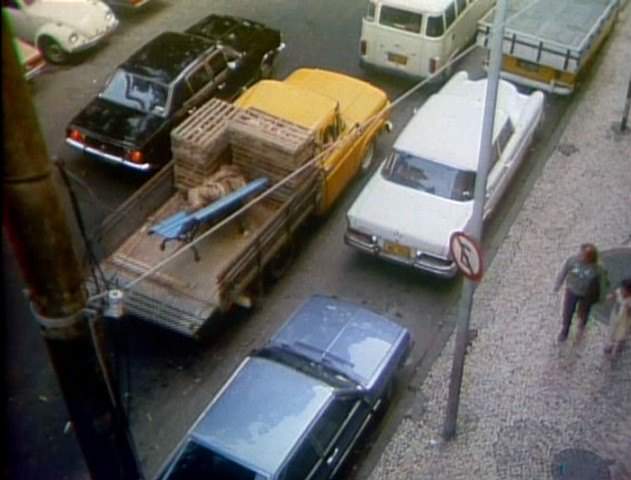 Mercedes-Benz 220 S