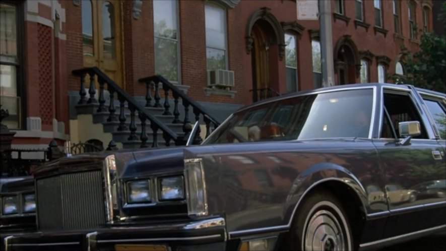 Lincoln Town Car