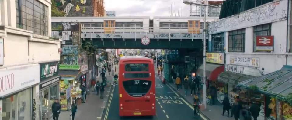 Alexander Dennis Enviro400