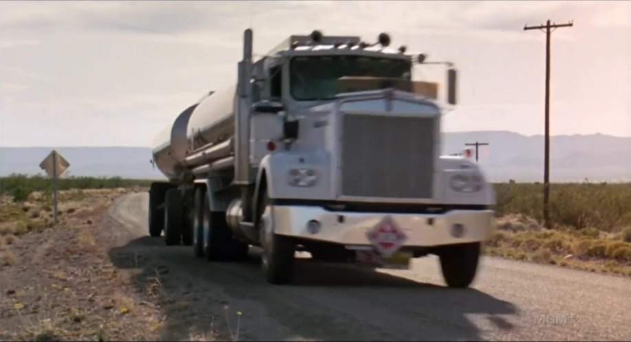 Kenworth W-900 A