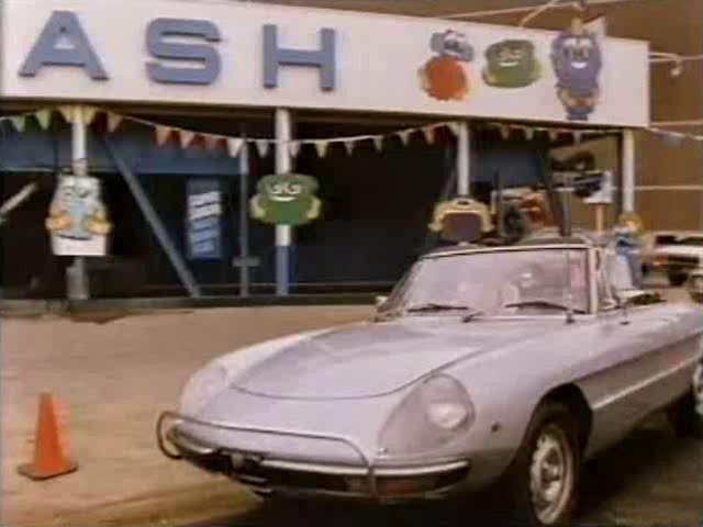Alfa Romeo 2000 Spider Veloce