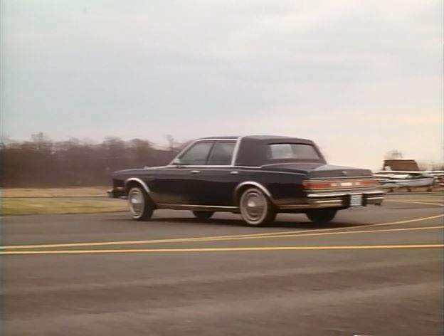 Chrysler New Yorker Fifth Avenue