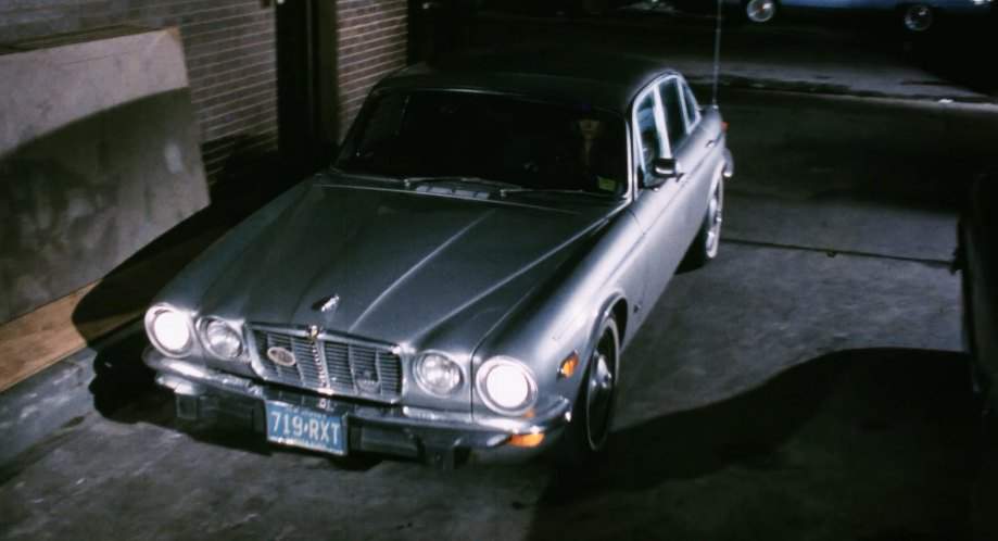 Jaguar XJ6