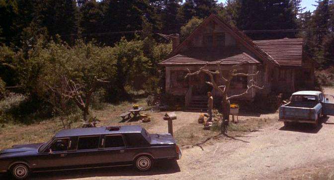 Lincoln Town Car Stretched Limousine
