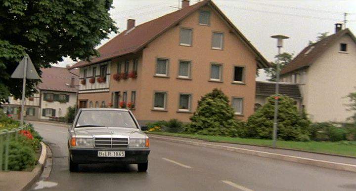 Mercedes-Benz 190