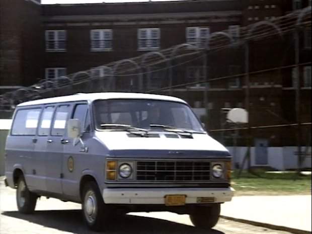 Dodge Ram Wagon
