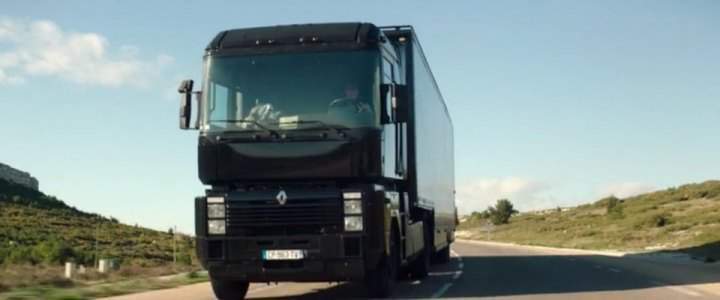 Renault Magnum