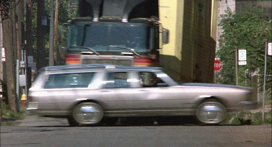 Oldsmobile Custom Cruiser