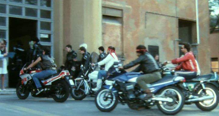 Kawasaki Ninja 900