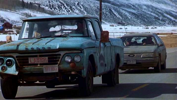 Dodge D-200