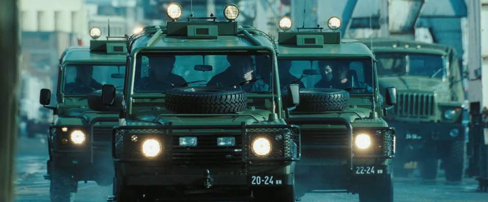 Land-Rover Defender 110