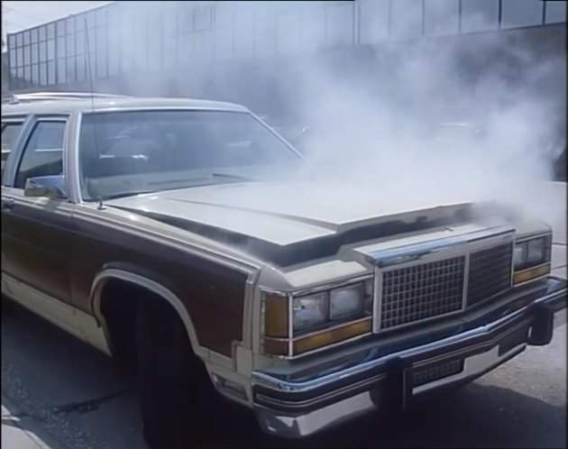 Ford LTD Country Squire
