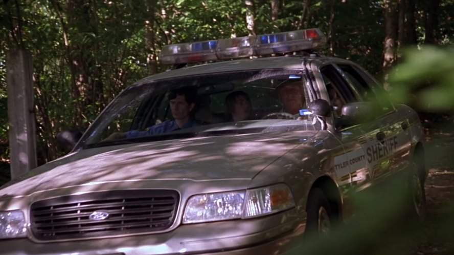 Ford Crown Victoria