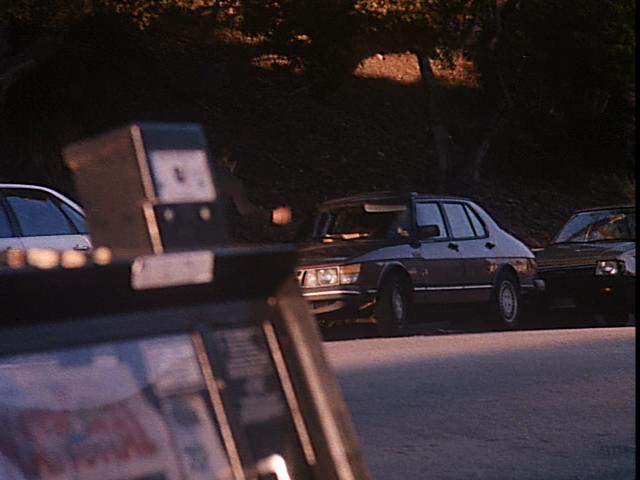 SAAB 900