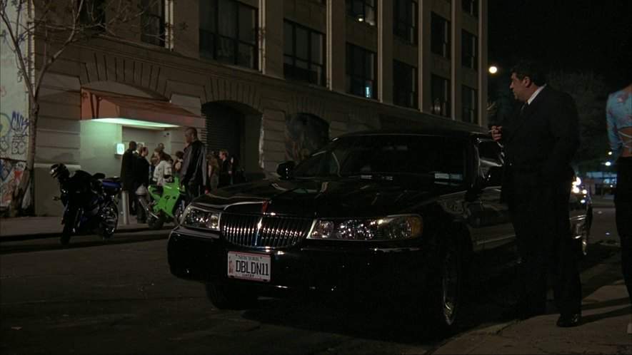 Lincoln Town Car Stretched Limousine