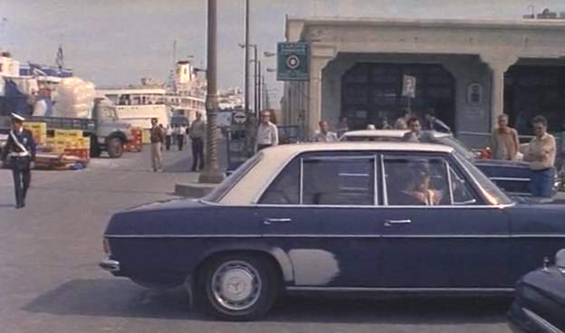 Mercedes-Benz 
