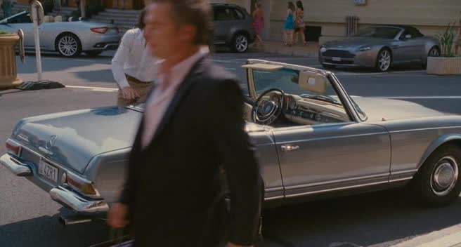 Aston Martin V8 Vantage Roadster