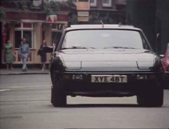 Porsche 924