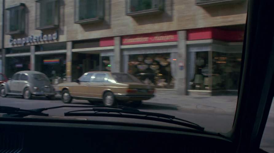 Audi 100 C2