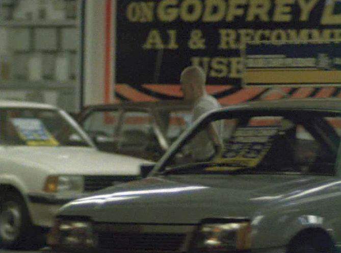 Vauxhall Cavalier MkII